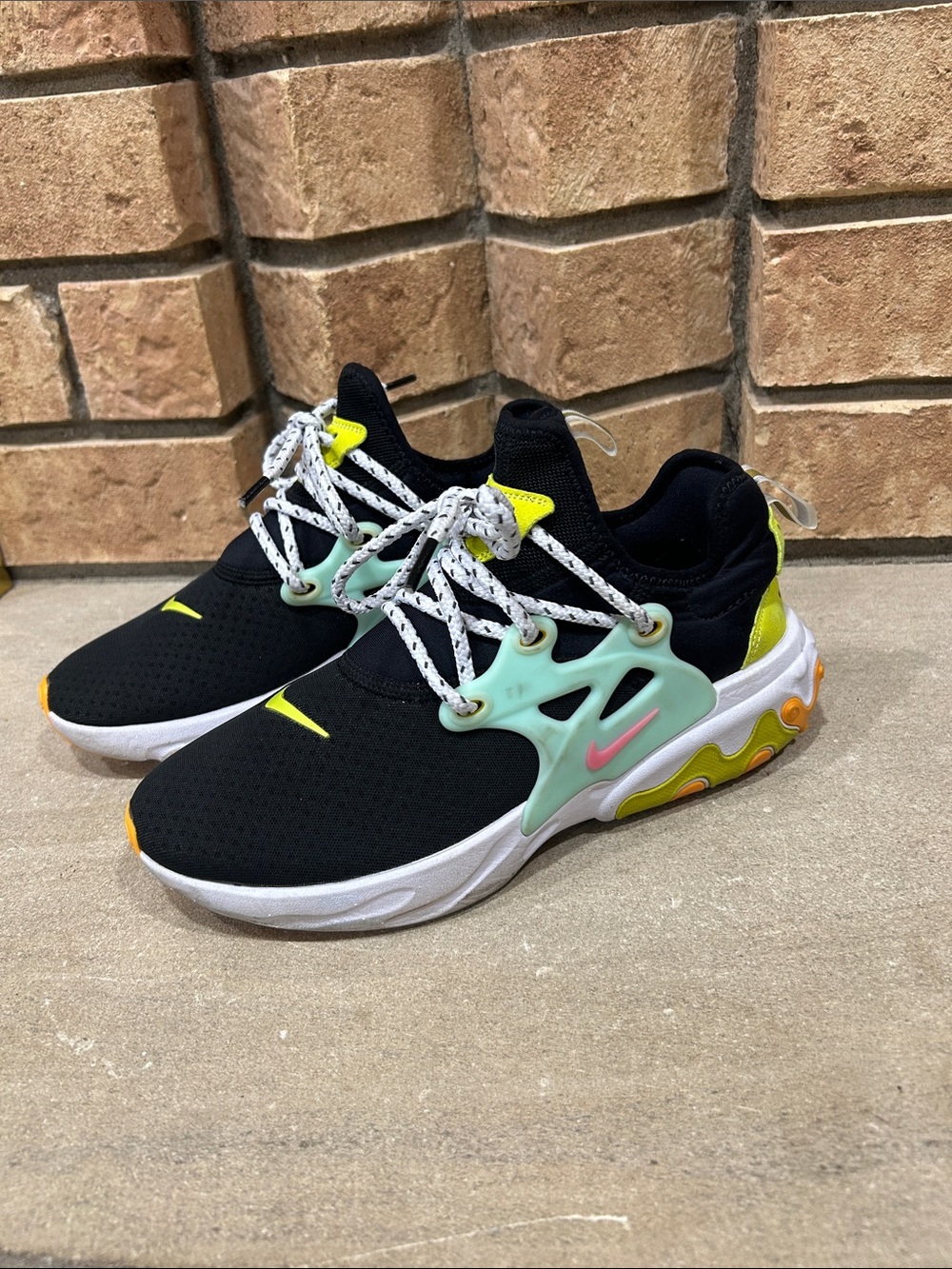 Nike React Presto | Beach Day | Women's Size 7.5 | CJ0554-001